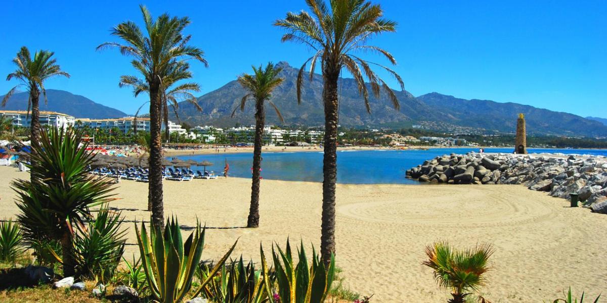 Modern Apartment - 2 Bedrooms, Beachside - Puerto Banus Marbella Exterior photo